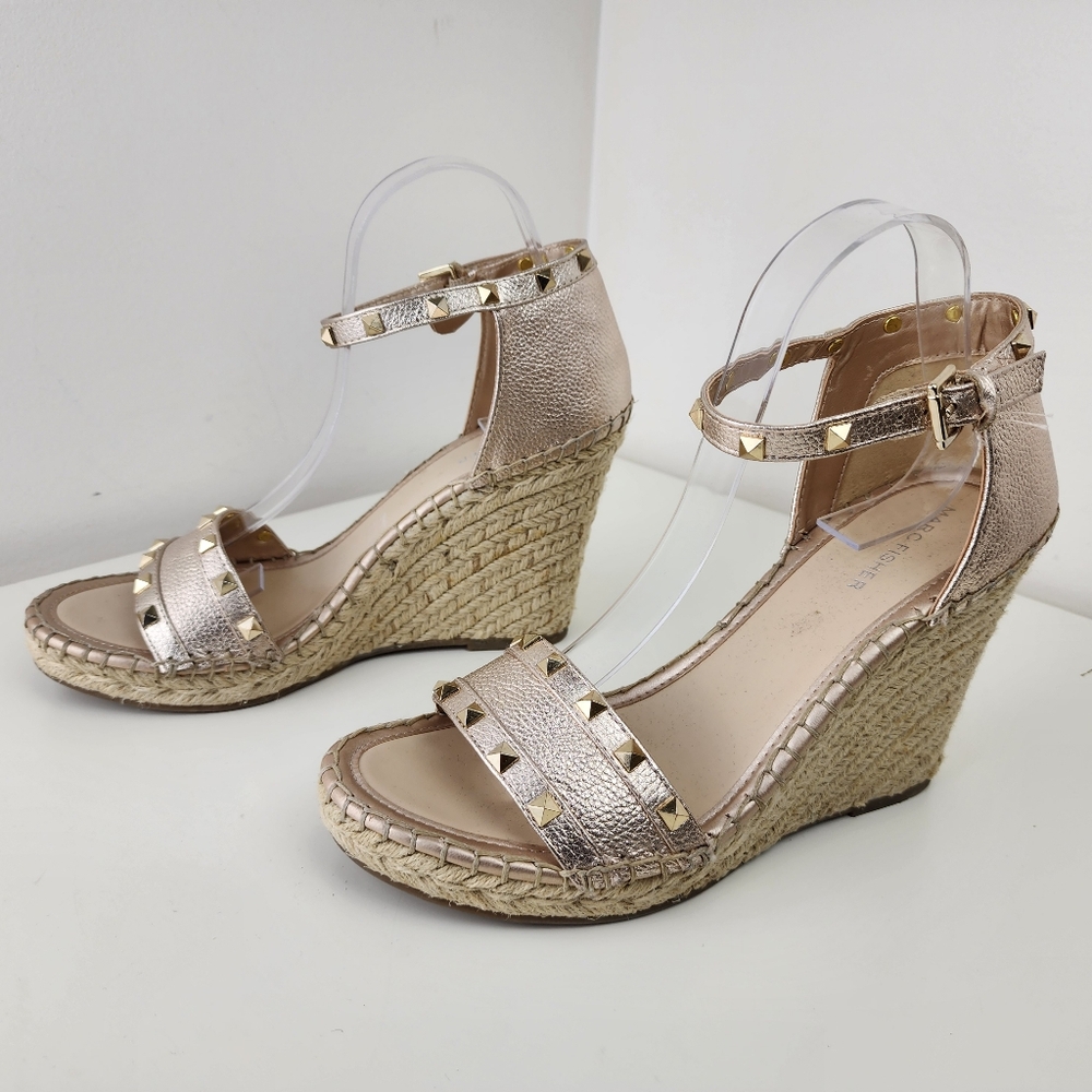 Marc Fisher Stylish Gold Wedge Sandals Women Size 10M Studded